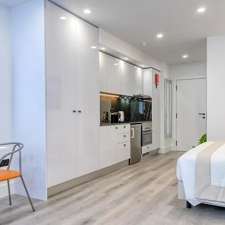 Bse15 2e, A In Madeira * פונשל